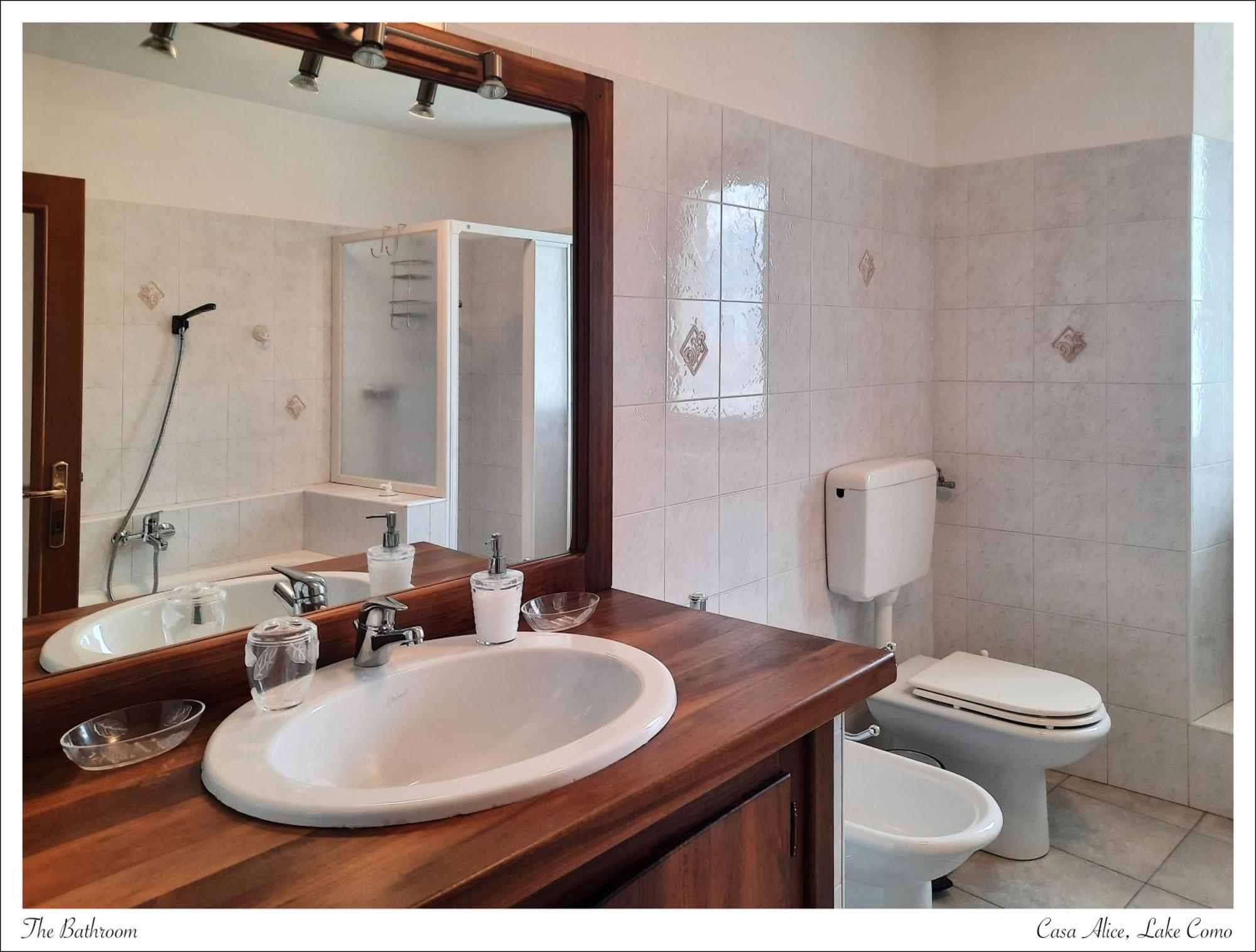 Azalea Di Gigliola Ziello - "Casa Alice" Villa Cremia Екстериор снимка